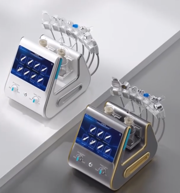 Moisturizing Microdermabrasion Facial Treatment Device — overview